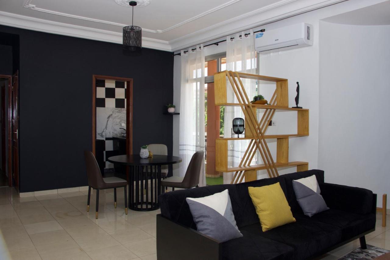 Yaoundé Ros'Appart מראה חיצוני תמונה